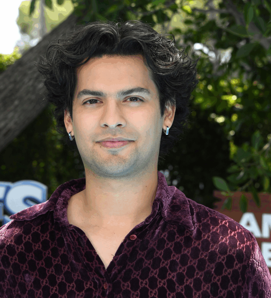 Altura de Xolo Maridueña: Tudo Sobre o Ator de Cobra Kai Altura de Xolo Maridueña: Tudo Sobre o Ator de Cobra Kai