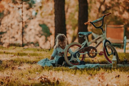 Como saber se a criança já está pronta para trocar de bicicleta?